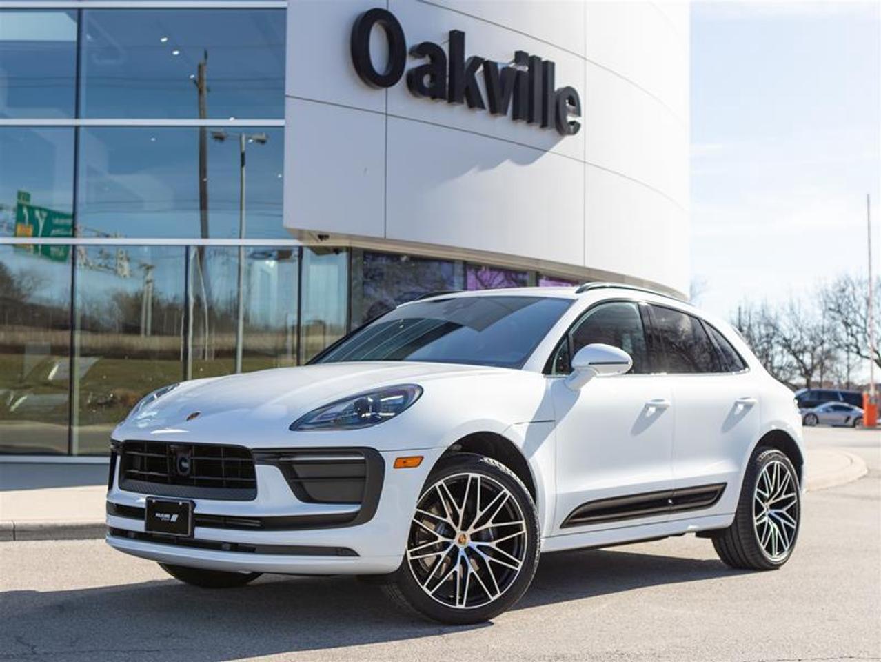 2024 Porsche Macan AWD Photo