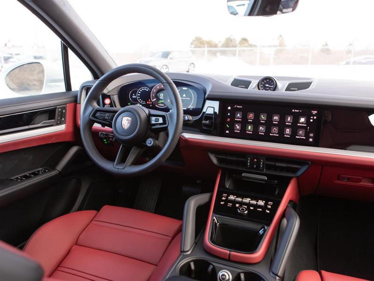 2025 Porsche Cayenne e-Hybrid AWD Photo