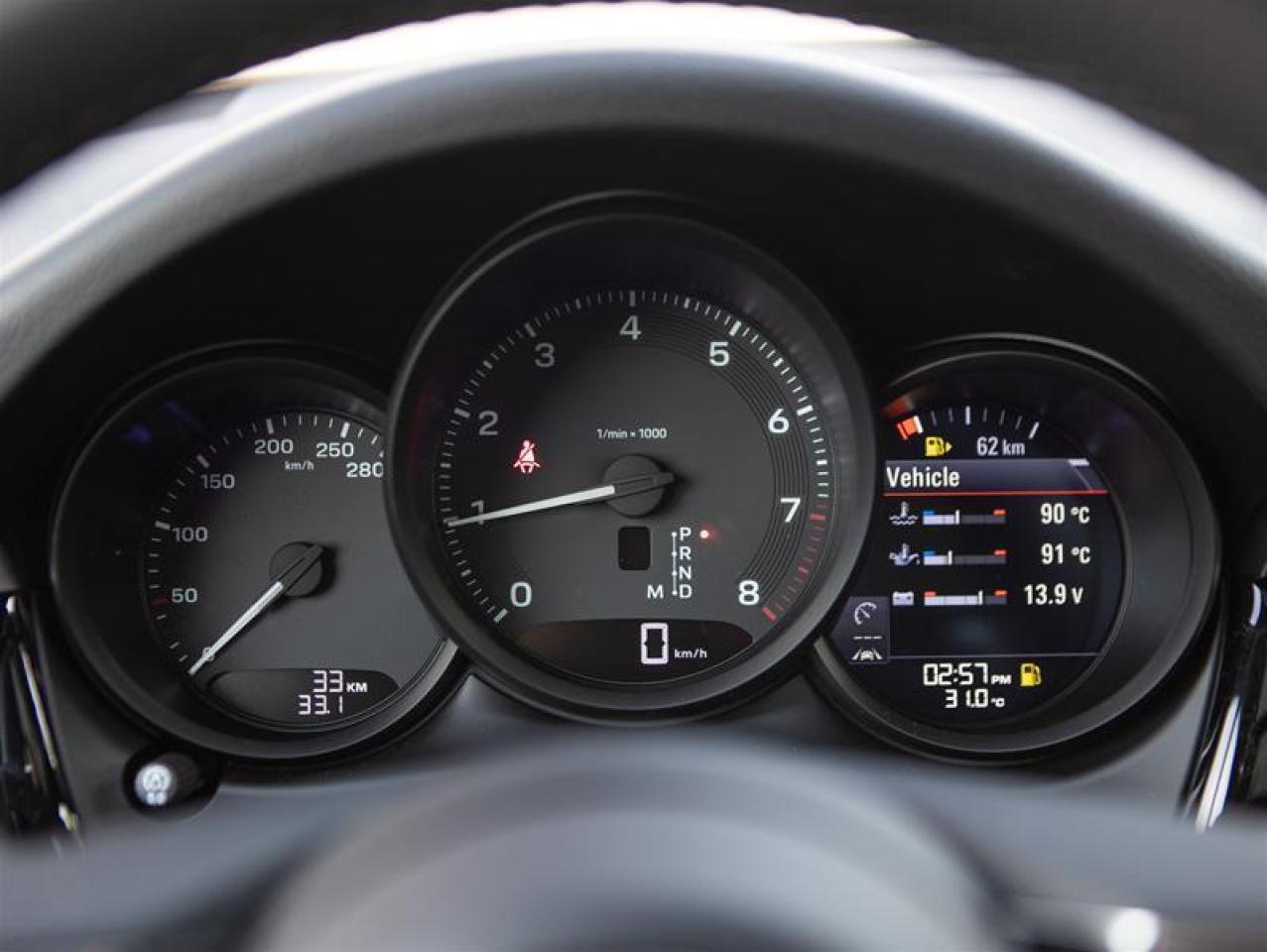 2024 Porsche Macan AWD Photo