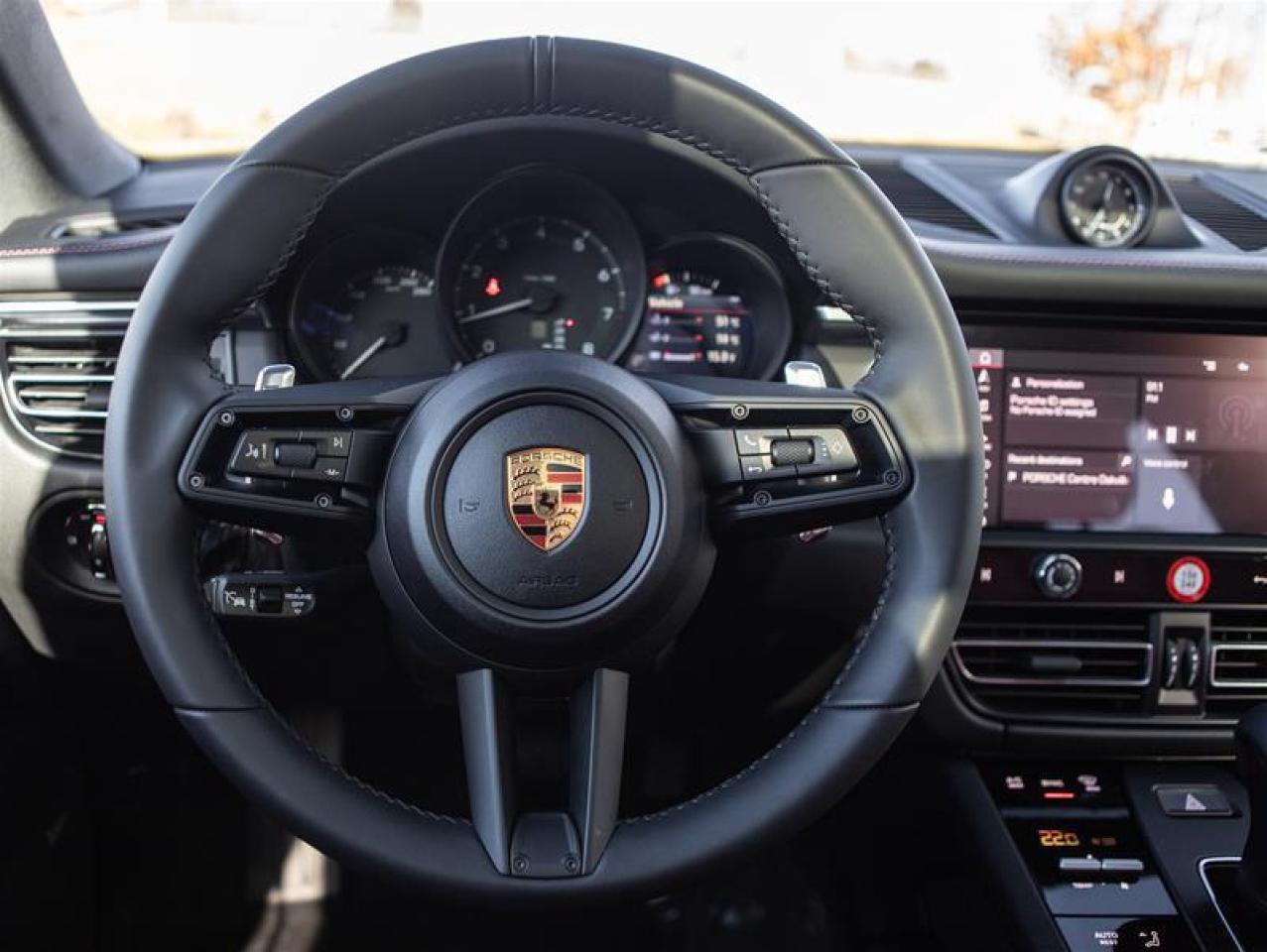 2024 Porsche Macan AWD Photo