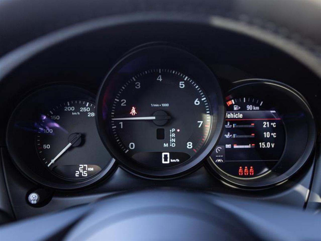 2024 Porsche Macan AWD Photo