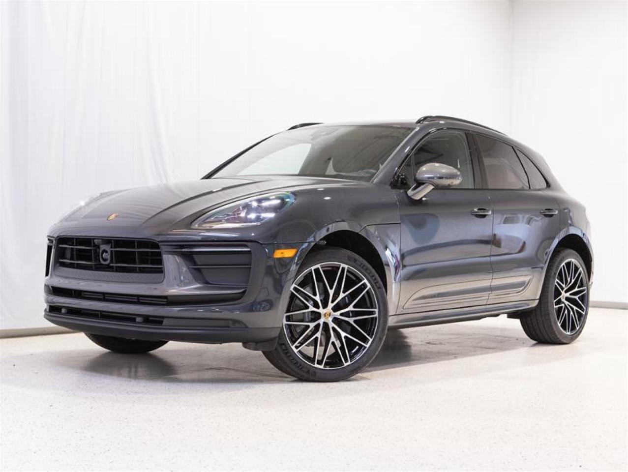 2025 Porsche Macan T AWD Photo0