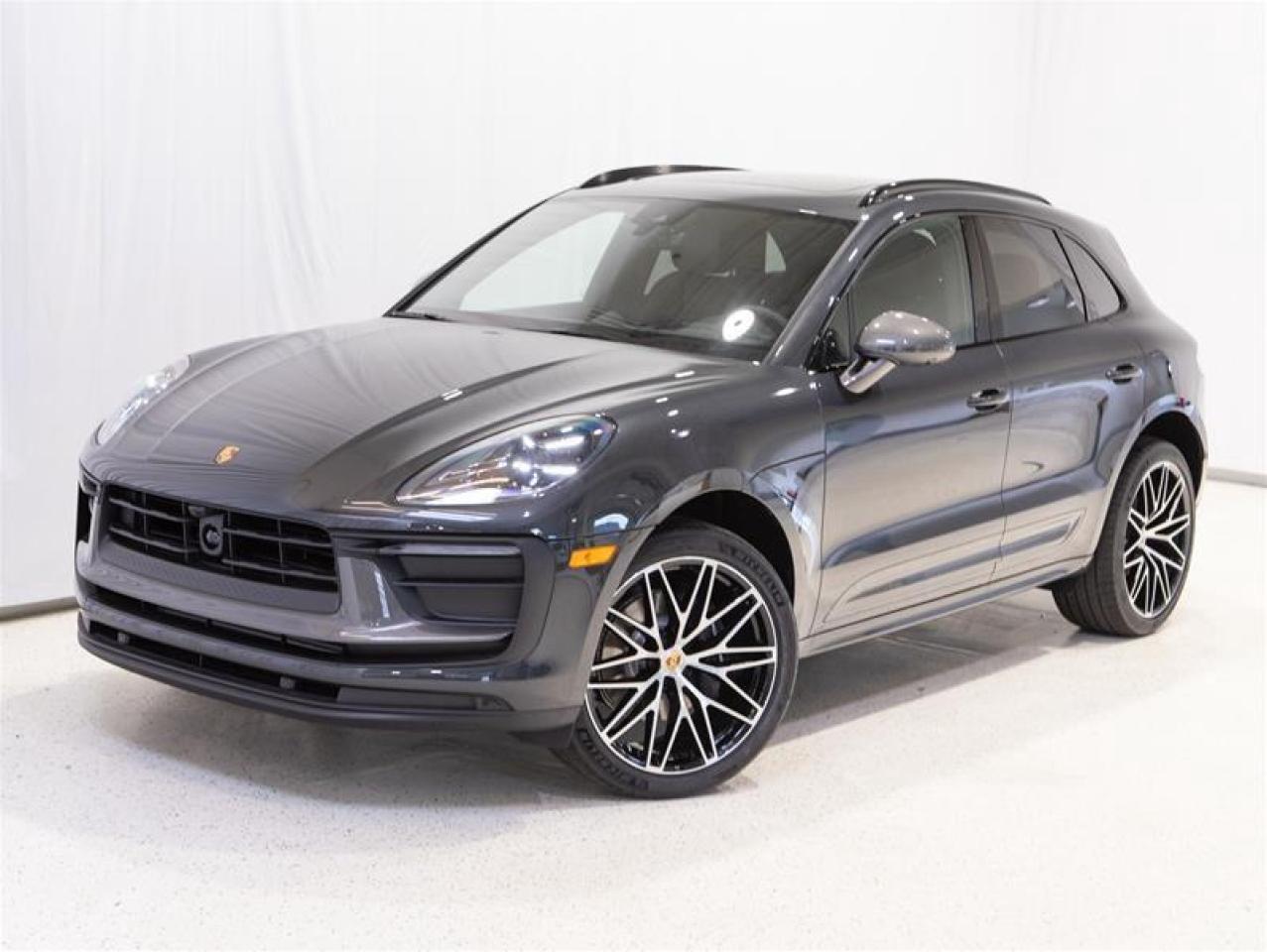 2025 Porsche Macan T AWD Photo