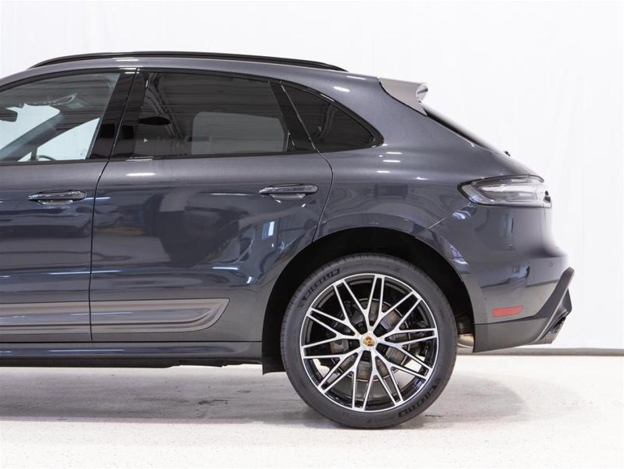 2025 Porsche Macan T AWD Photo