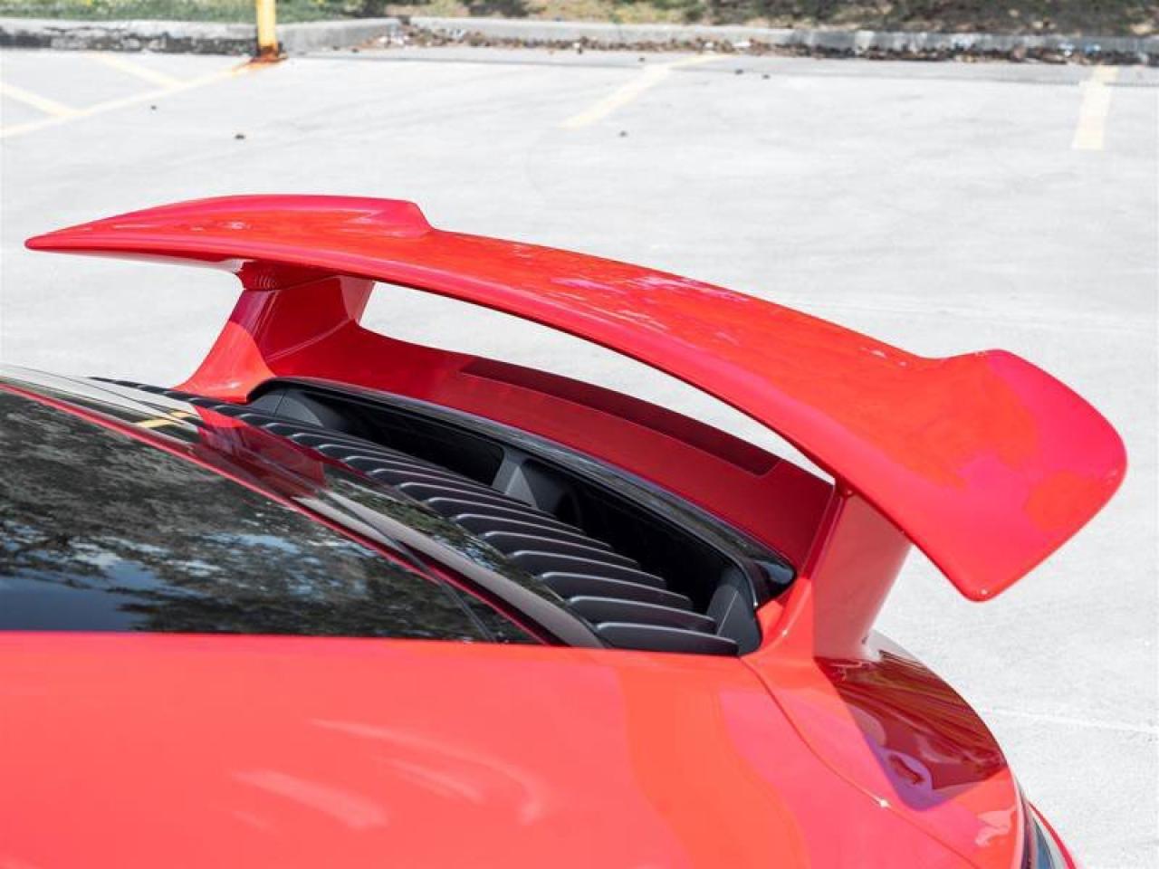 2024 Porsche 911 Carrera 4 CPO Aerokit Sport Pkg Power Sport Seats Photo