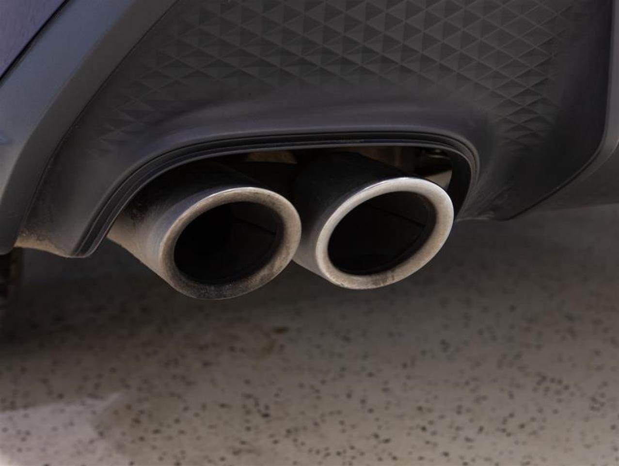 2024 Porsche Macan AWD Photo