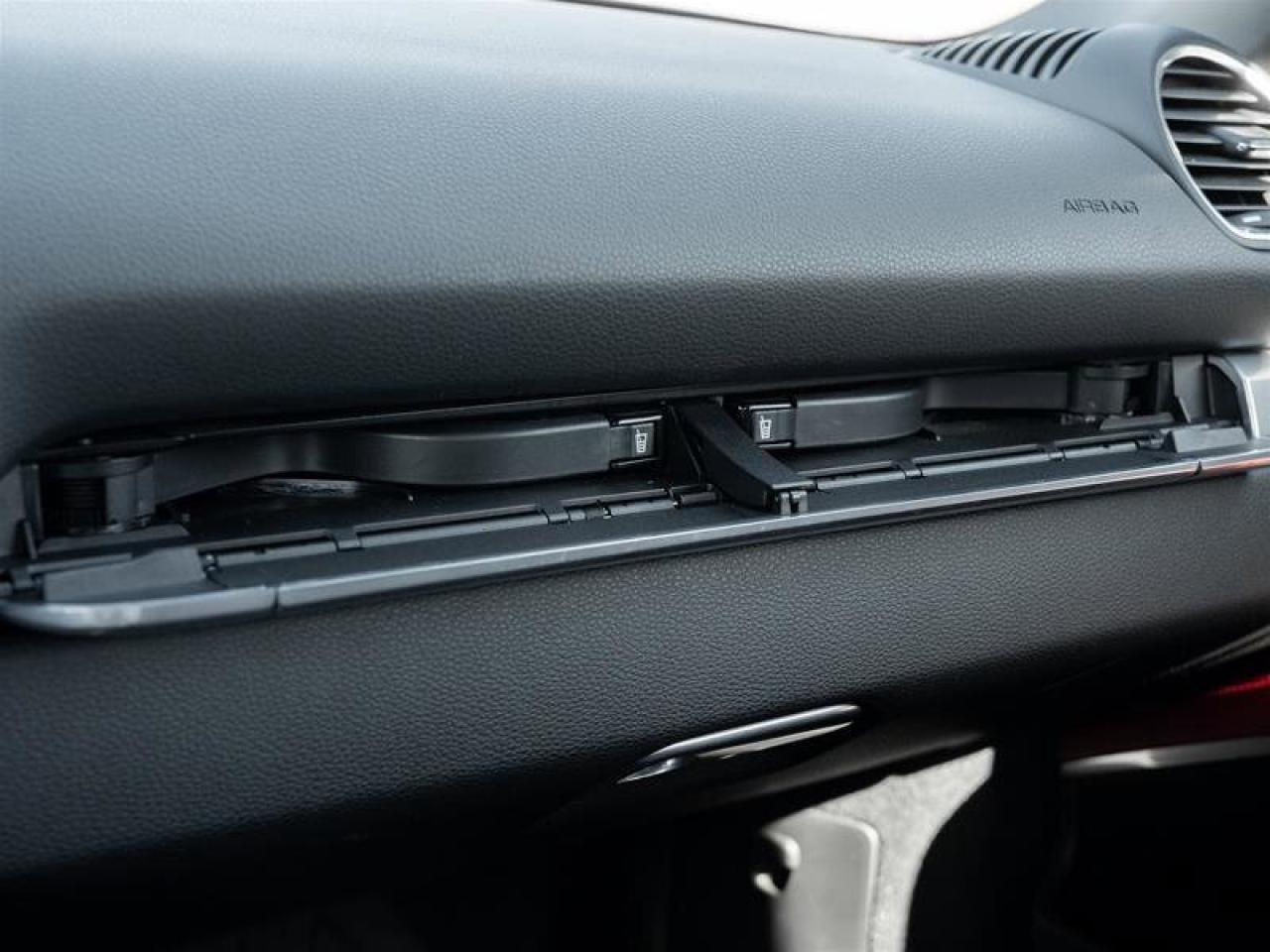 2018 Porsche 718 Boxster CPO Clean CarFax 7-speed Porsche Doppelkupplung Se Photo