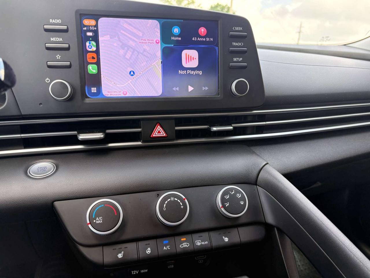 2023 Hyundai Elantra IVT, Apple Carplay, Valid Hyundai Warranty! Photo