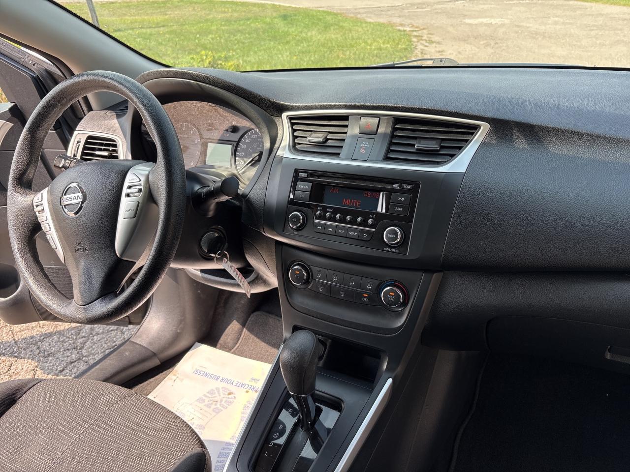 2017 Nissan Sentra 4dr Sdn Man S Photo