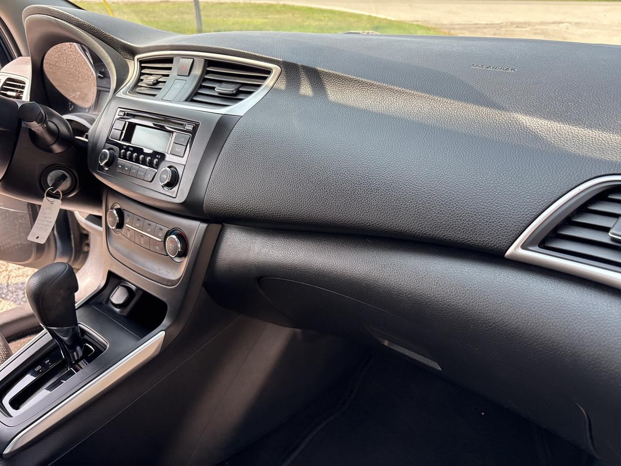 2017 Nissan Sentra 4dr Sdn Auto S Photo