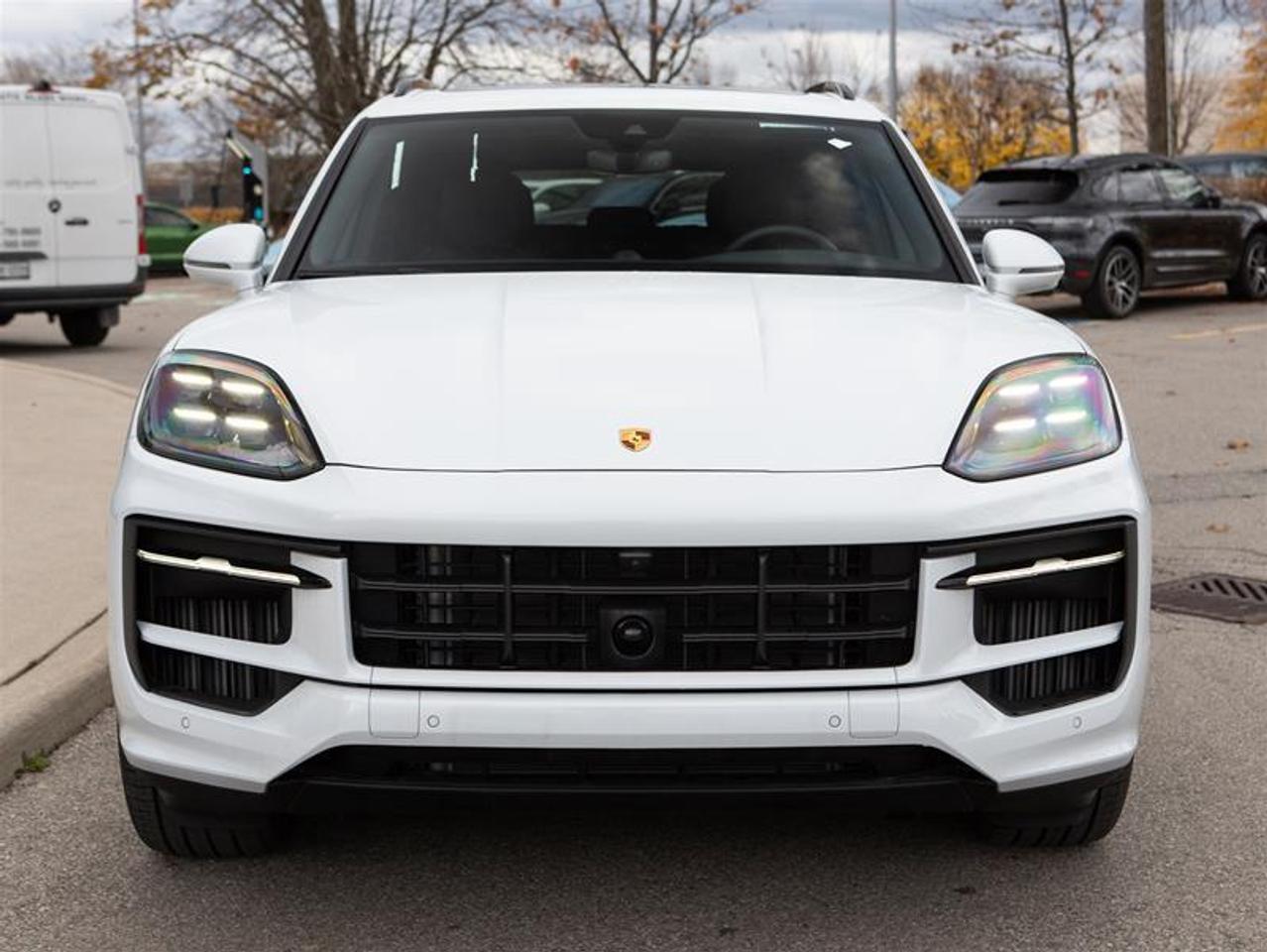 2024 Porsche Cayenne S e-Hybrid AWD Photo