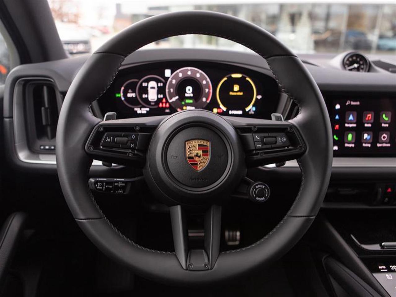 2024 Porsche Cayenne S e-Hybrid AWD Photo