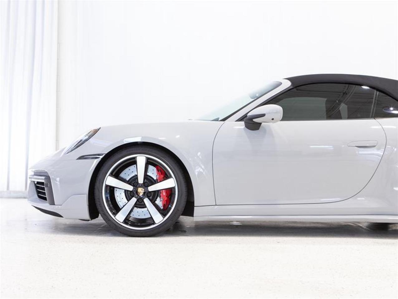 2021 Porsche 911 Turbo Cabriolet PDK Photo