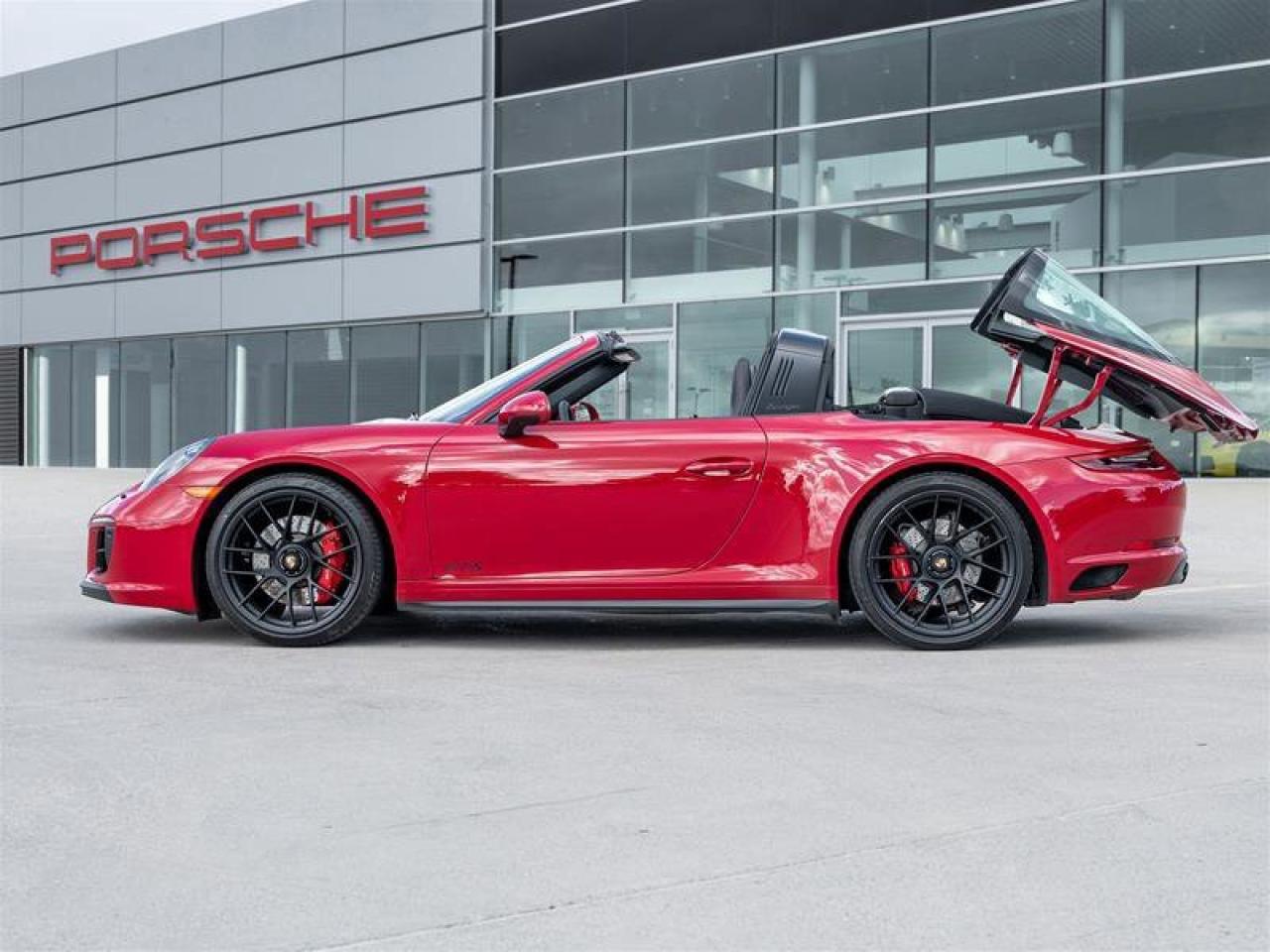 2018 Porsche 911 Targa 4 GTS CPO Premium Pkg Plus i.c.w. Alcantara® Photo3
