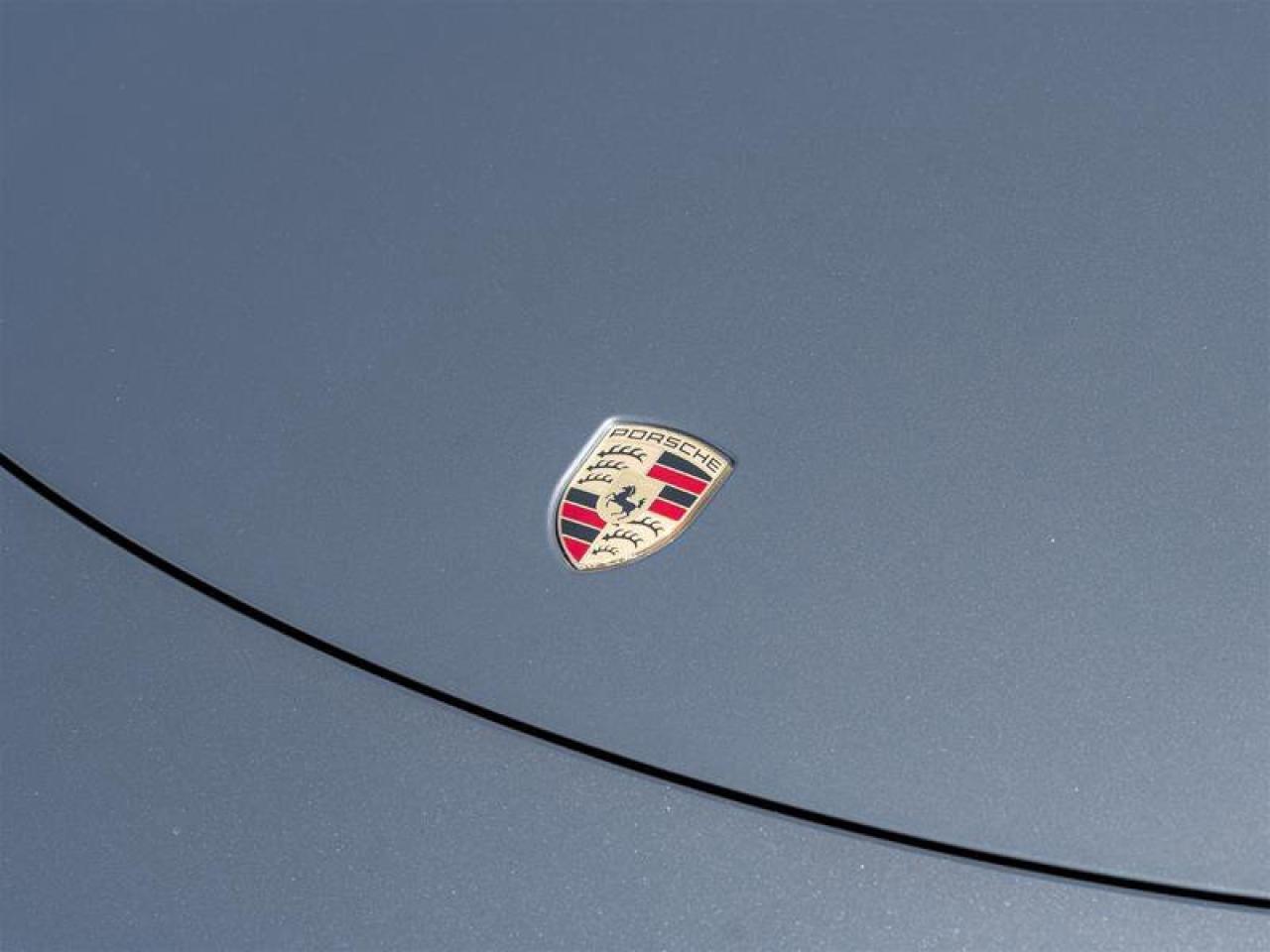 2019 Porsche 911 Carrera 4 GTS CPO Electric Slide/Tilt Sunroof in G Photo