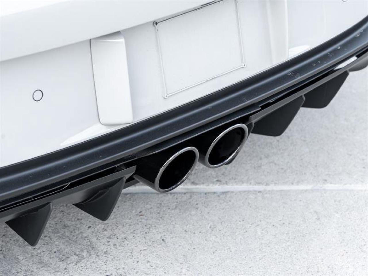 2022 Porsche 911 GT3 Coupe Touring Pkg PCCB Front Axle Lift System Photo