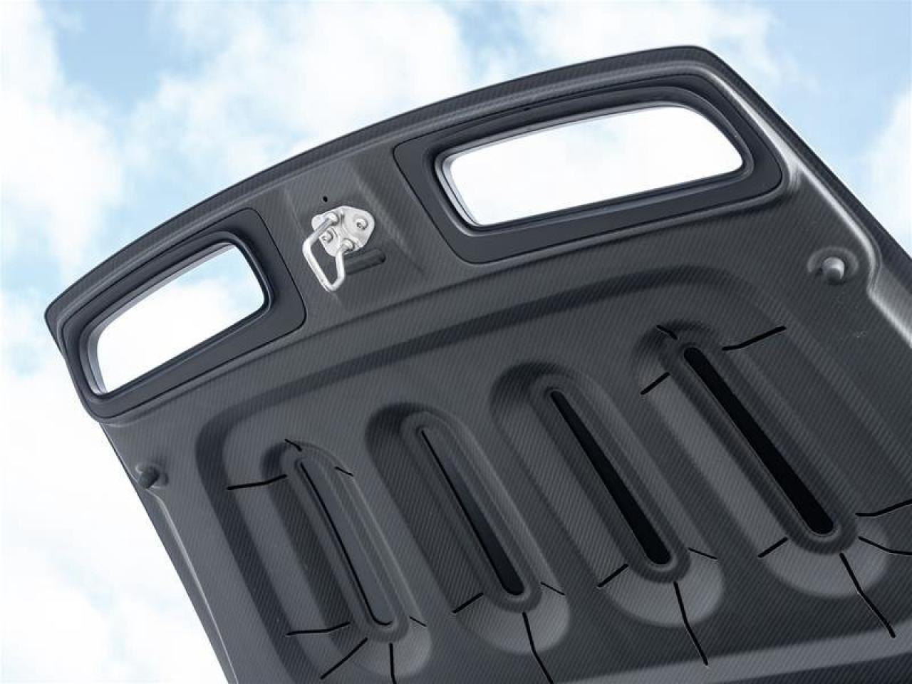 2022 Porsche 911 GT3 Coupe Touring Pkg PCCB Front Axle Lift System Photo