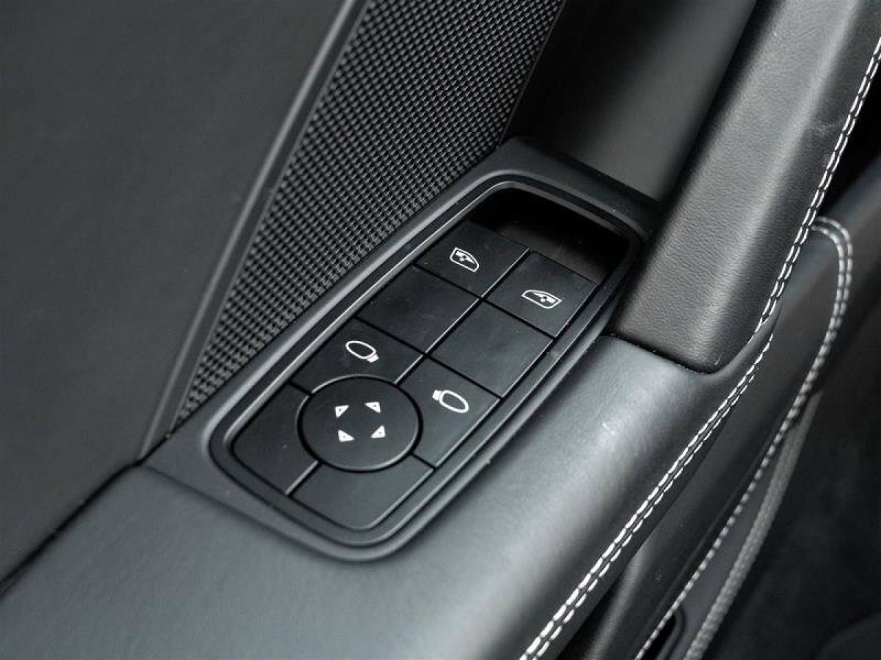 2022 Porsche 911 GT3 Coupe Touring Pkg CPO PCCB Front Axle Lift Sys Photo