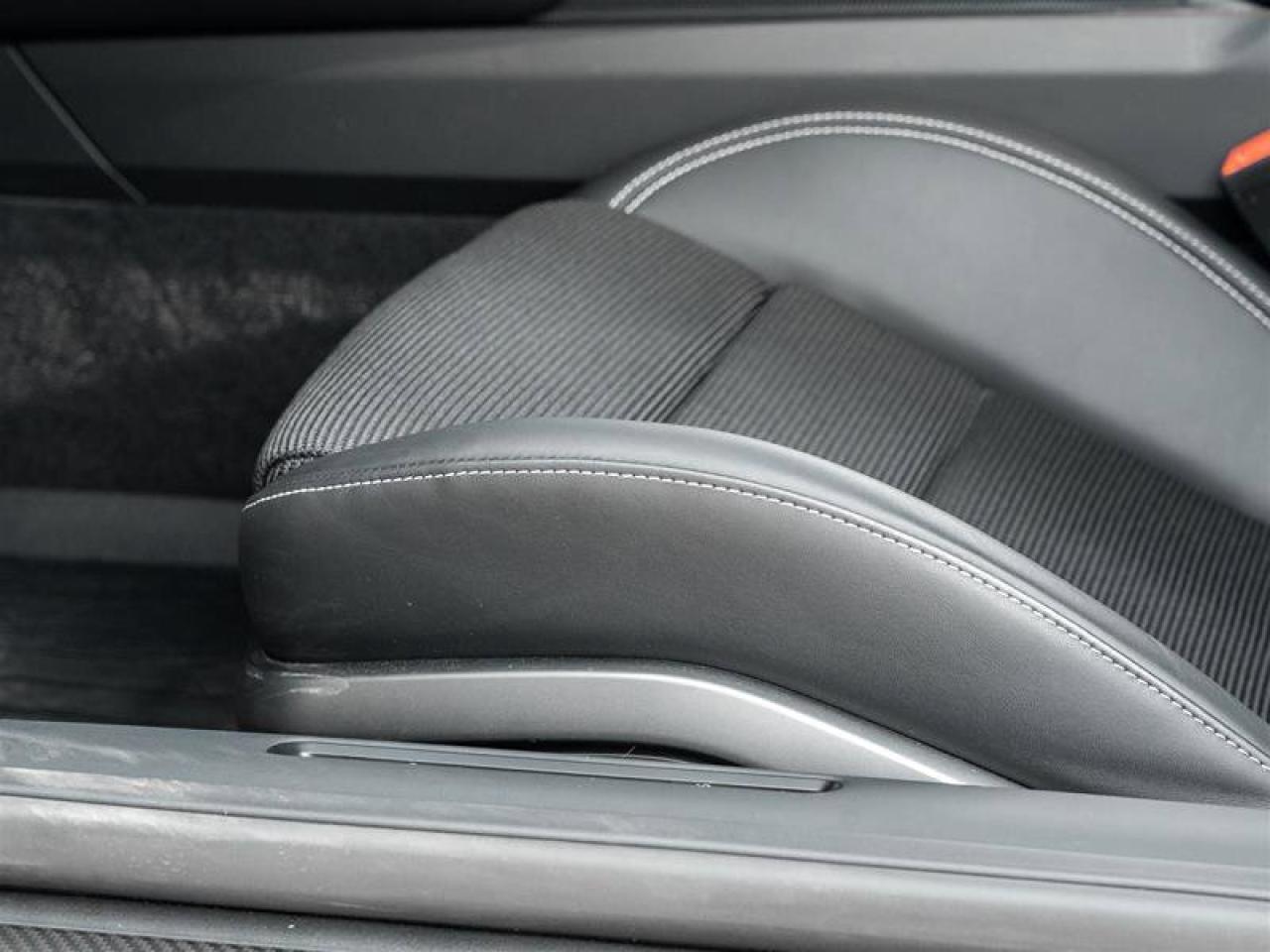 2022 Porsche 911 GT3 Coupe Touring Pkg PCCB Front Axle Lift System Photo