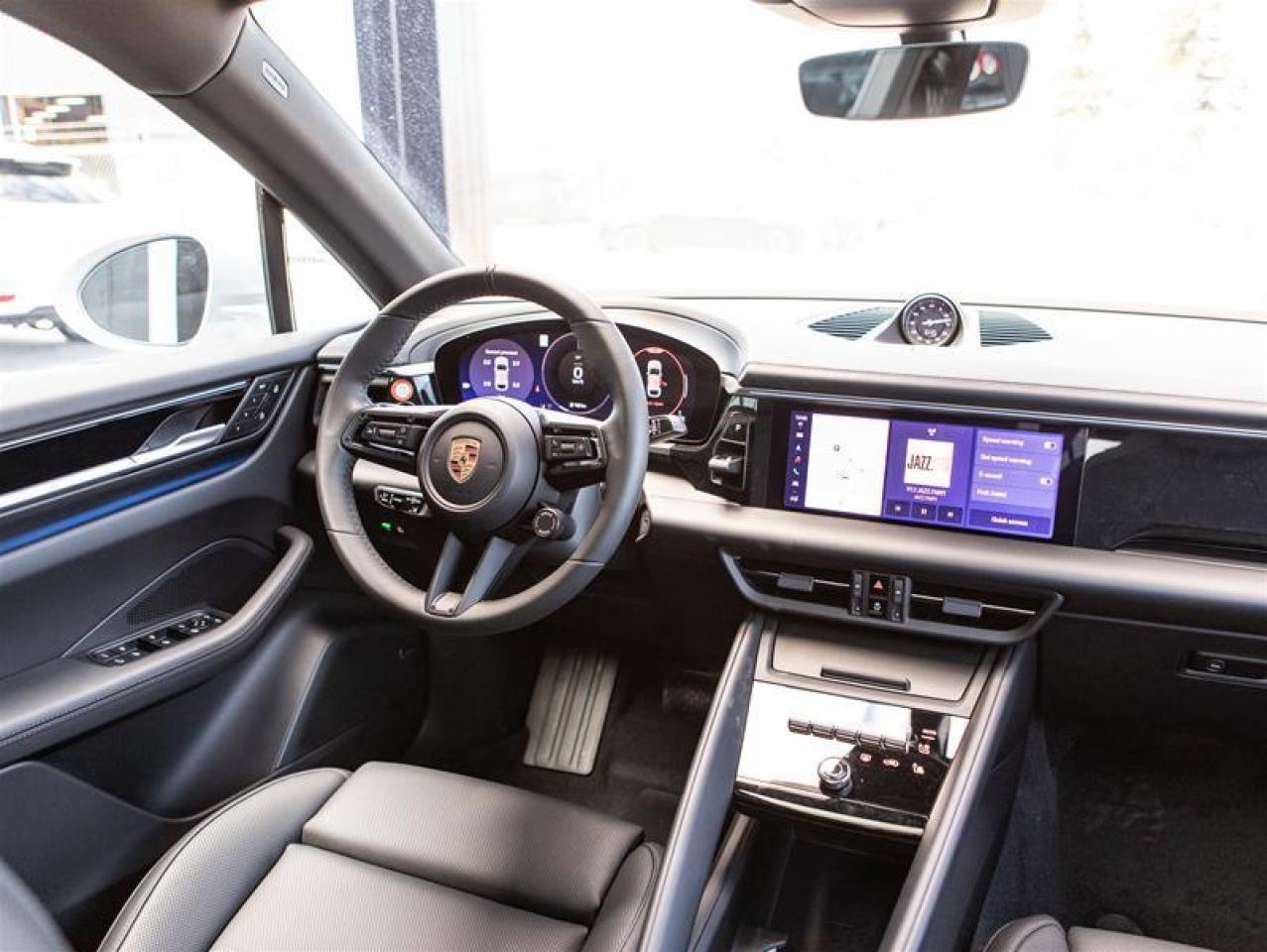 2025 Porsche Macan Electric 4 AWD Photo