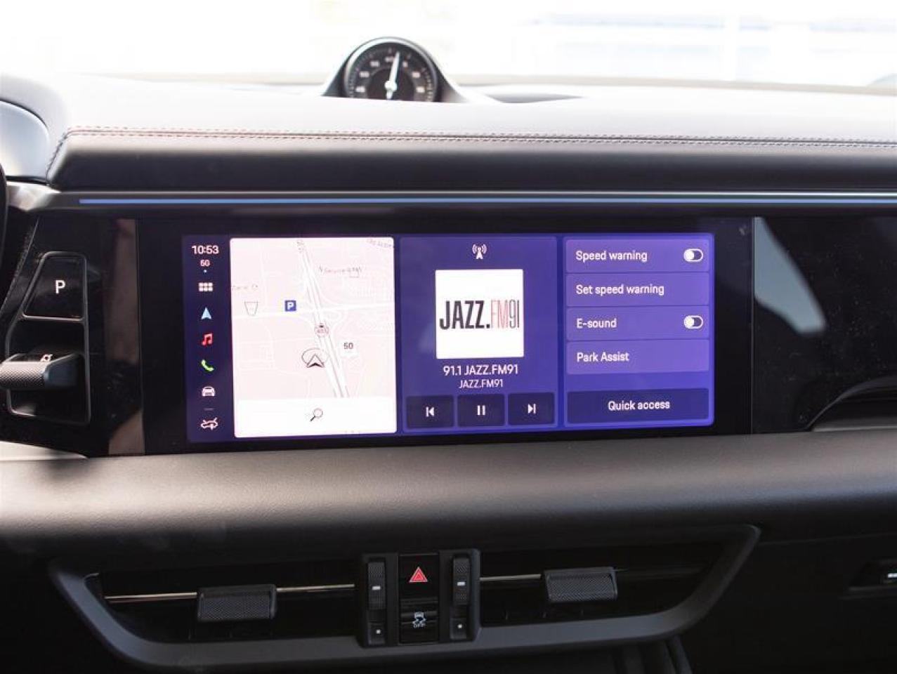 2025 Porsche Macan Electric 4 AWD Photo