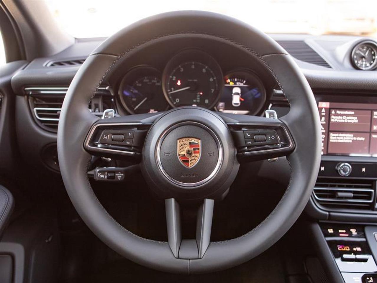 2026 Porsche Macan AWD Photo