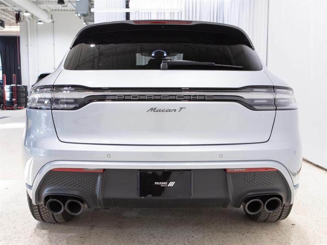 2025 Porsche Macan T AWD Photo