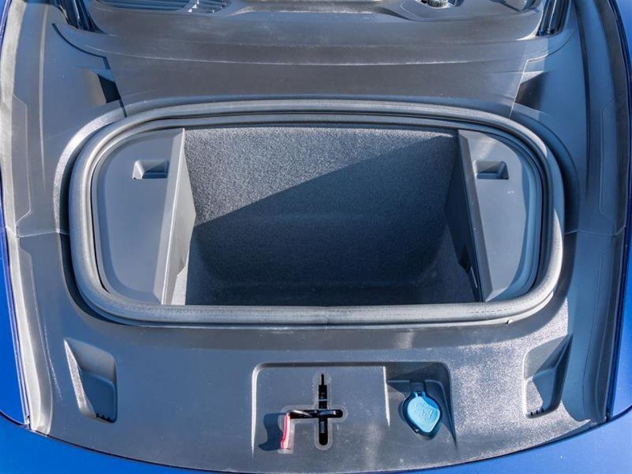 2021 Porsche Taycan 4S AWD Ext Warranty Valid Until May 2027 Premium P Photo