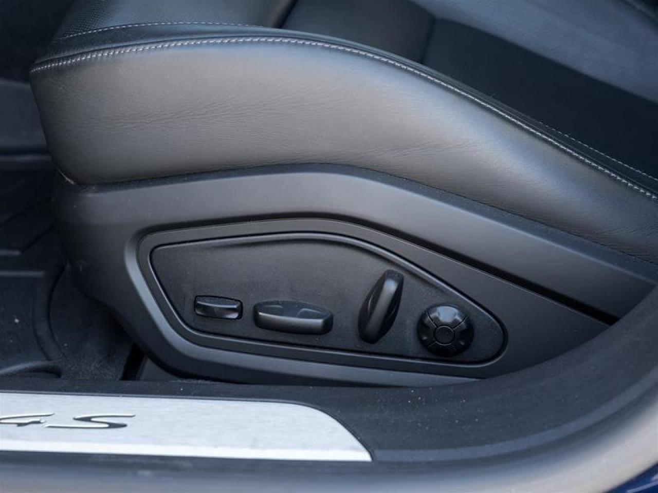 2021 Porsche Taycan 4S AWD Ext Warranty Valid Until May 2027 Premium P Photo