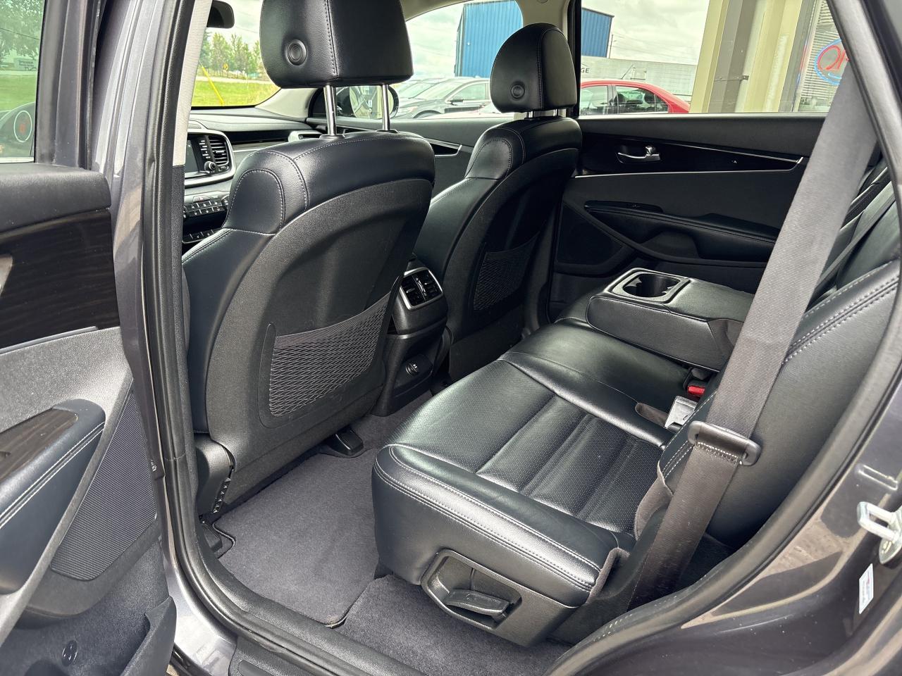 2019 Kia Sorento EX 2.4, AWD, CarPlay! Photo