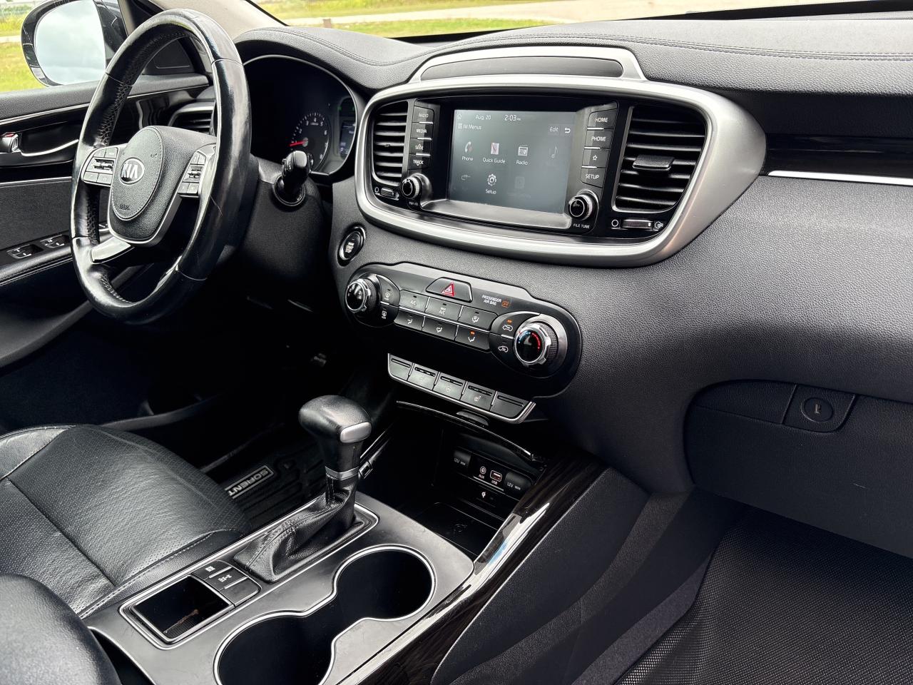 2019 Kia Sorento EX 2.4, AWD, CarPlay! Photo