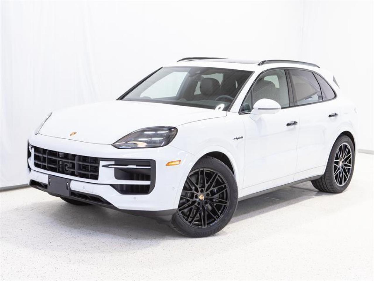 2024 Porsche Cayenne e-Hybrid AWD Photo