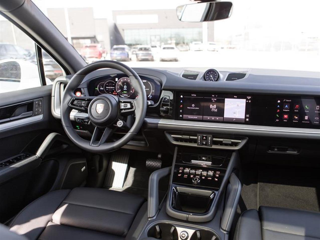 2024 Porsche Cayenne e-Hybrid AWD Photo