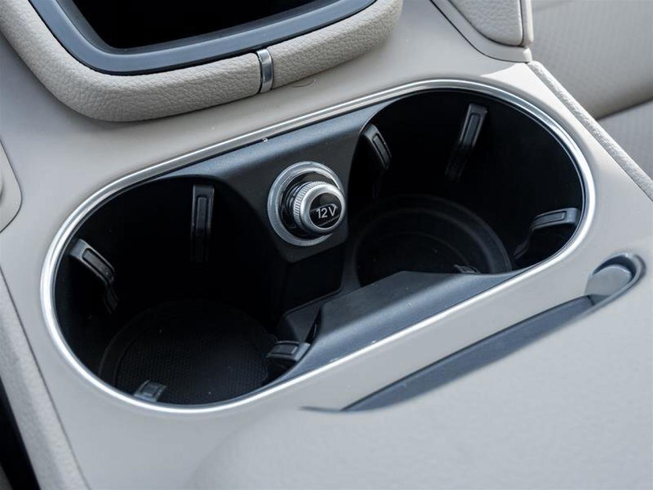 2023 Porsche Cayenne AWD Premium Pkg Soft Close Doors Heated Windshield Photo