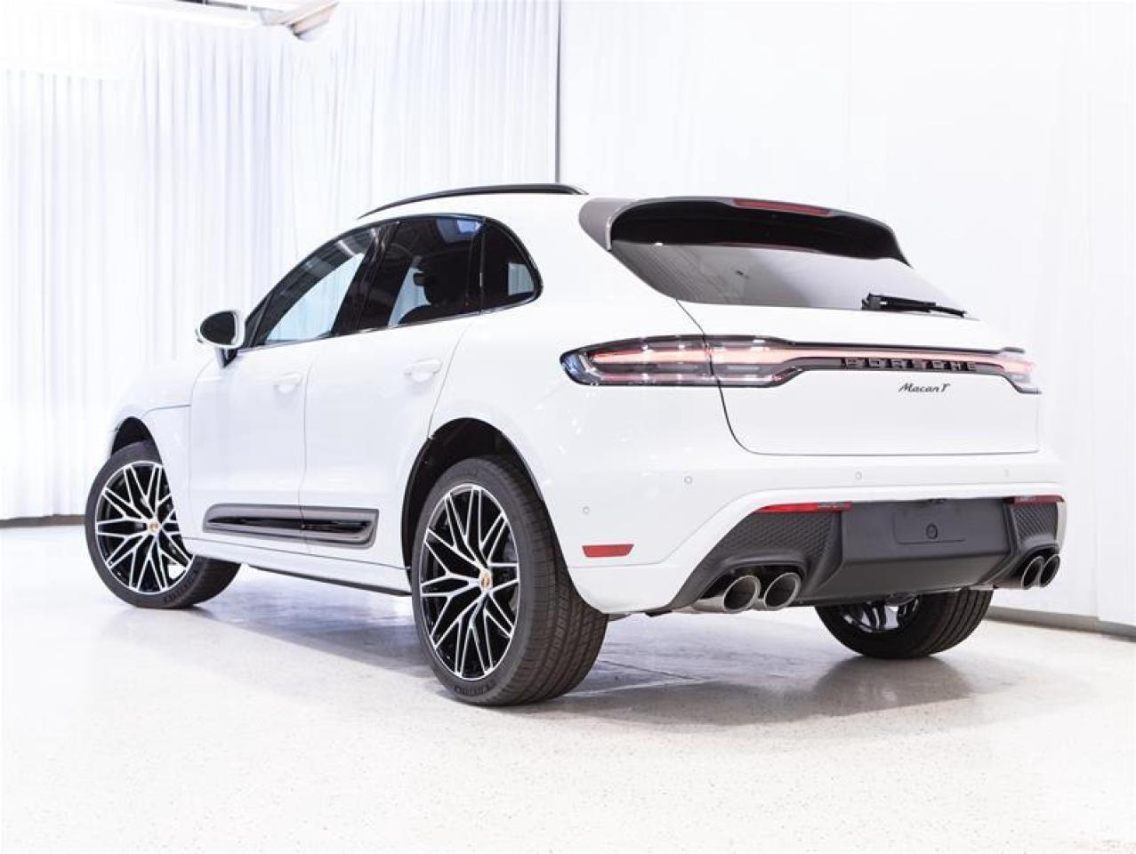 2025 Porsche Macan T AWD Photo2