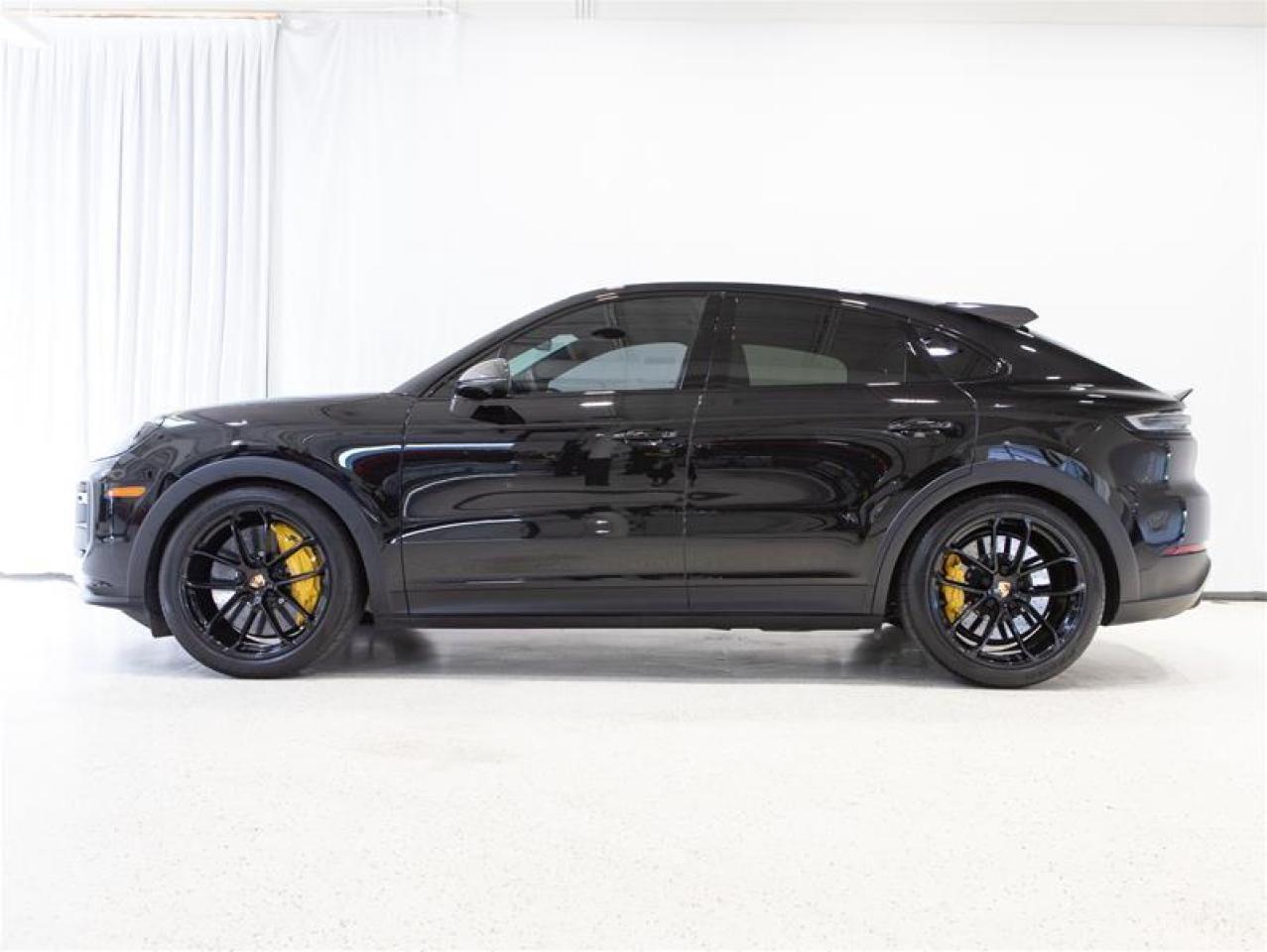 2024 Porsche Cayenne Turbo GT Coupe AWD Photo3