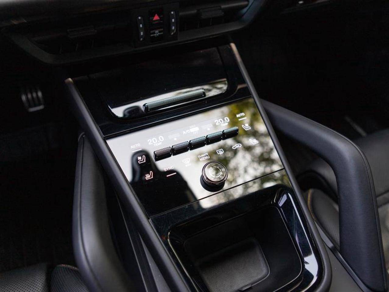 2024 Porsche Cayenne Turbo GT Coupe AWD Photo