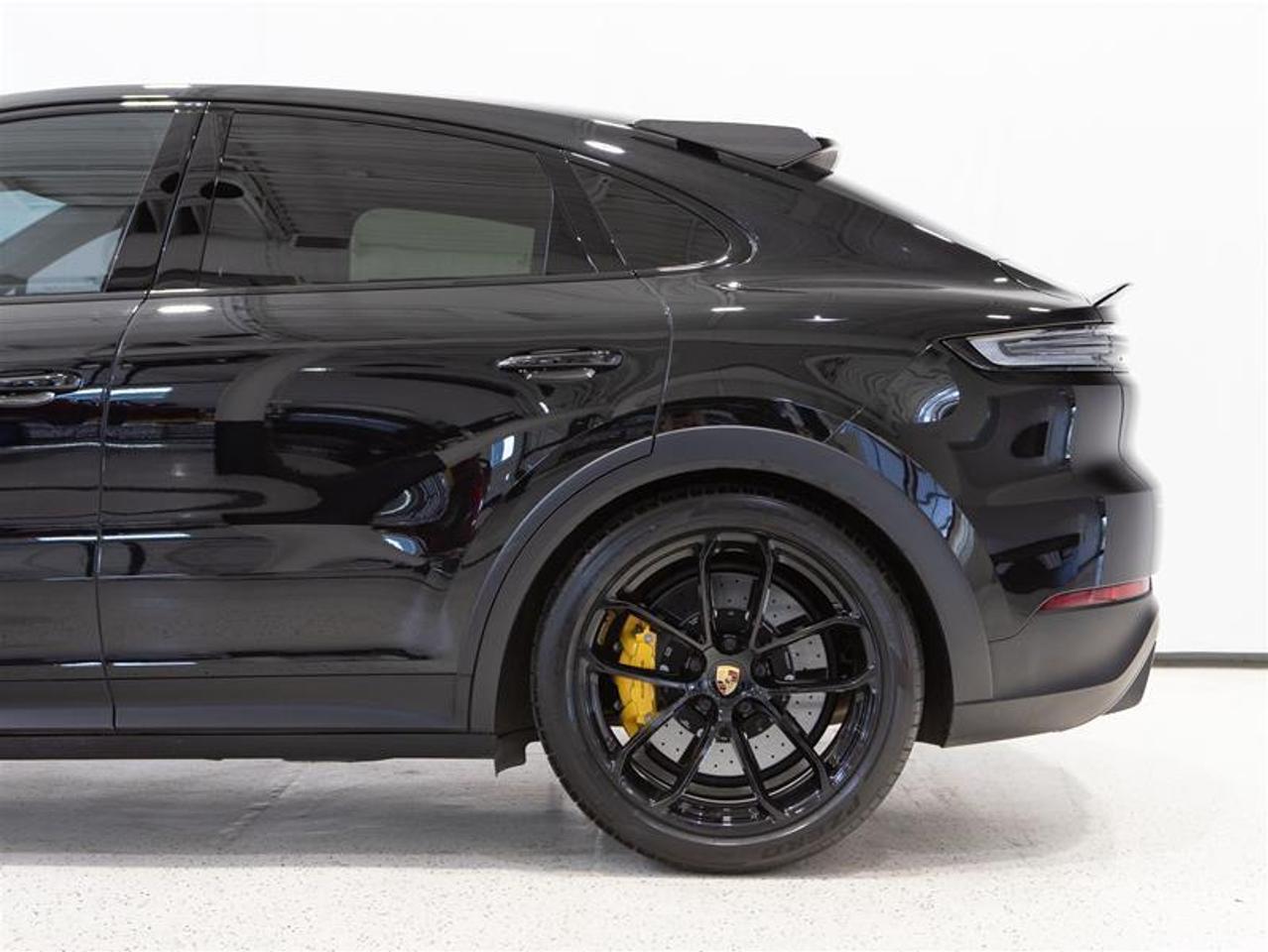 2024 Porsche Cayenne Turbo GT Coupe AWD Photo