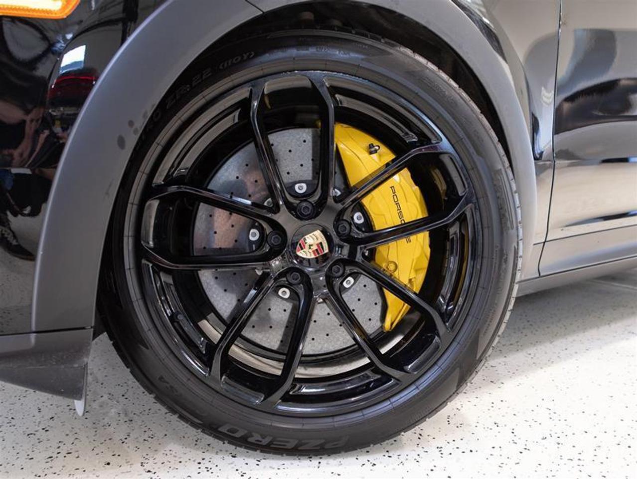 2024 Porsche Cayenne Turbo GT Coupe AWD Photo