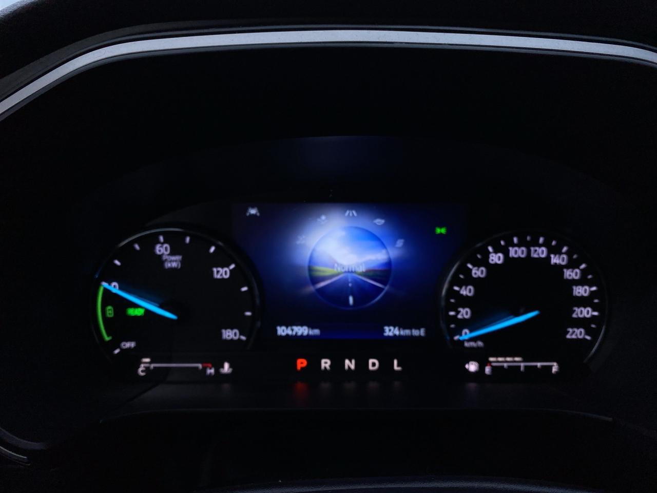 2021 Ford Escape Hybrid, AWD Photo