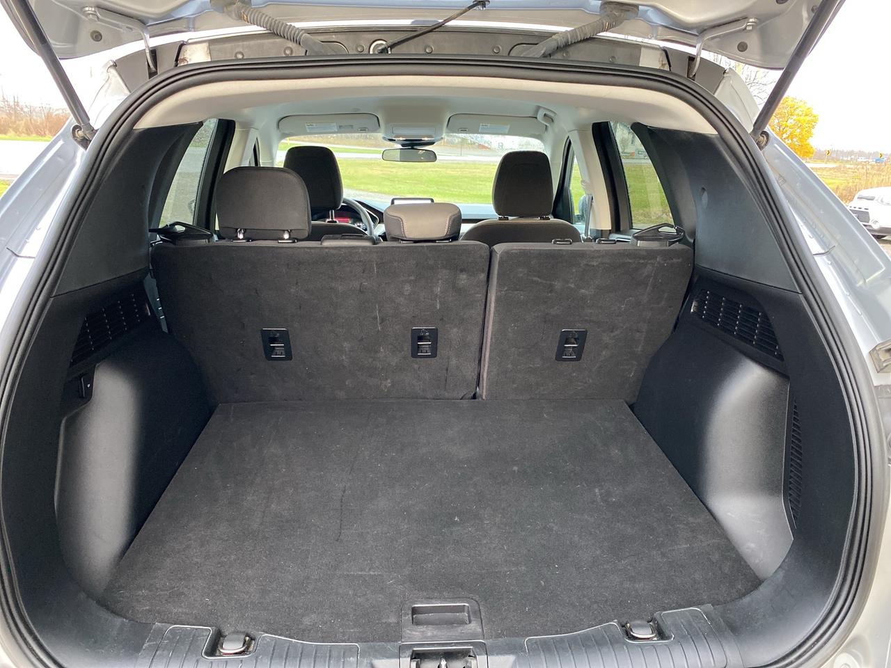 2021 Ford Escape Hybrid, AWD Photo