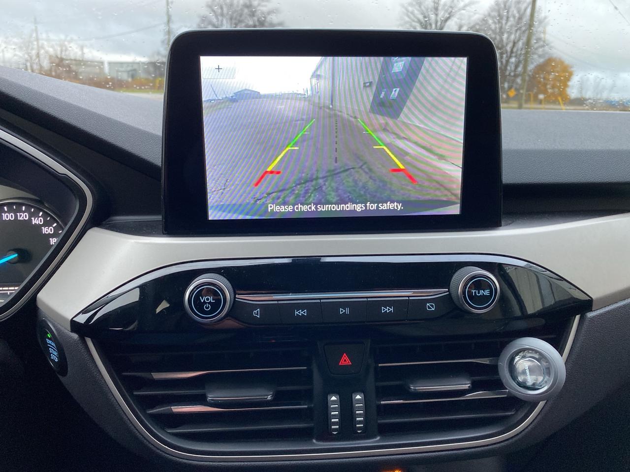 2021 Ford Escape Hybrid, AWD Photo