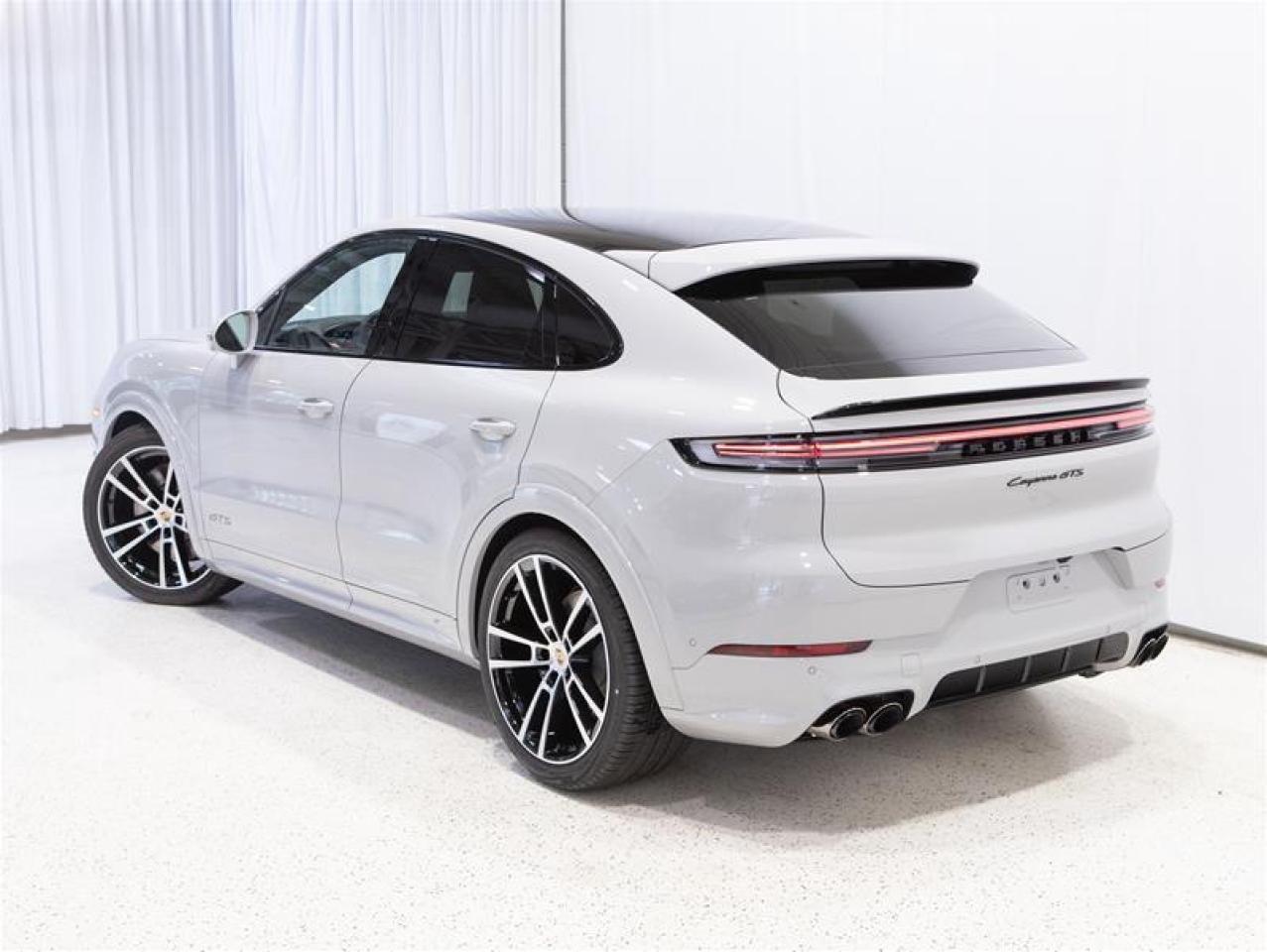 2025 Porsche Cayenne GTS Coupe AWD Photo3