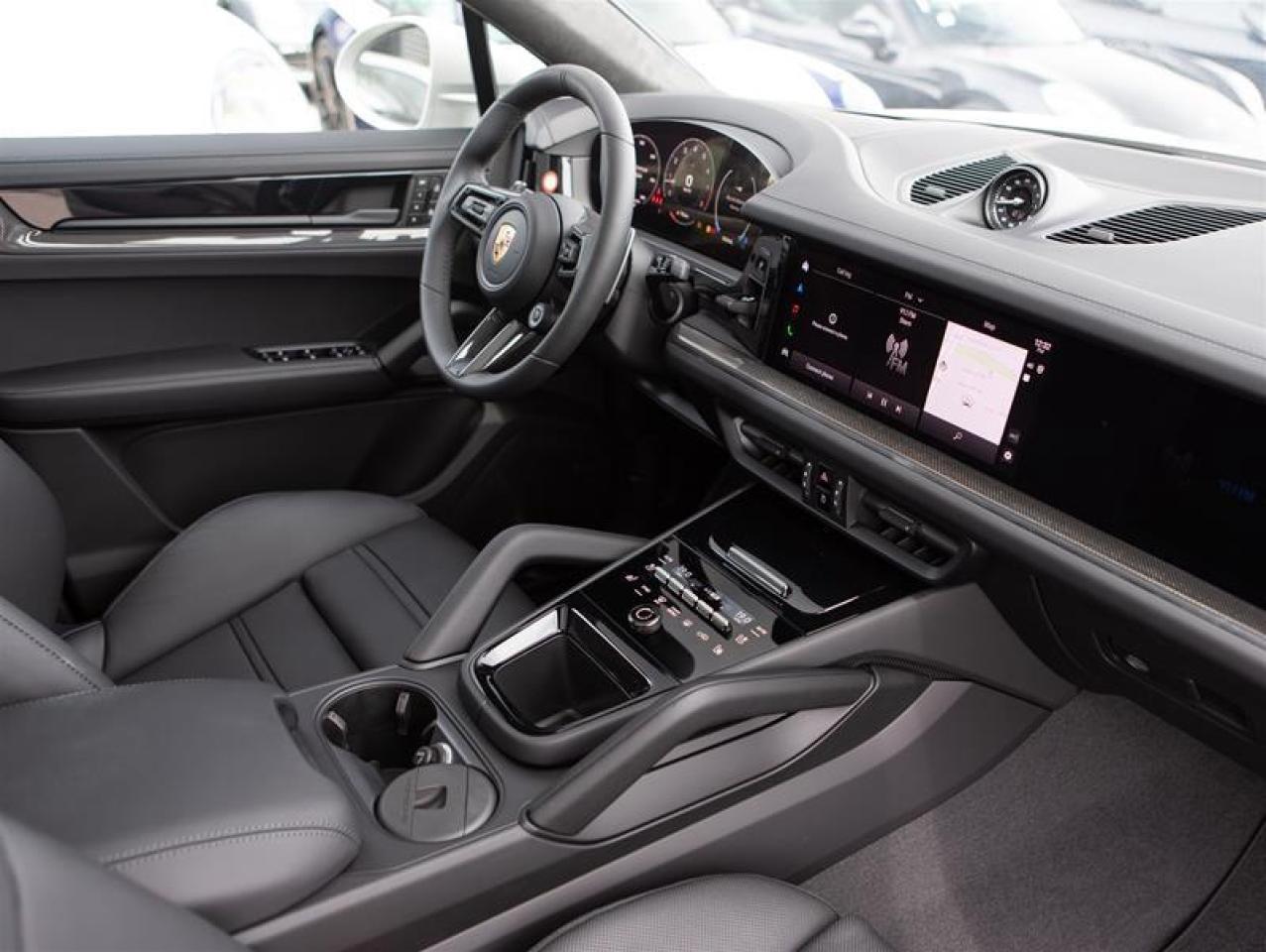 2025 Porsche Cayenne GTS Coupe AWD Photo