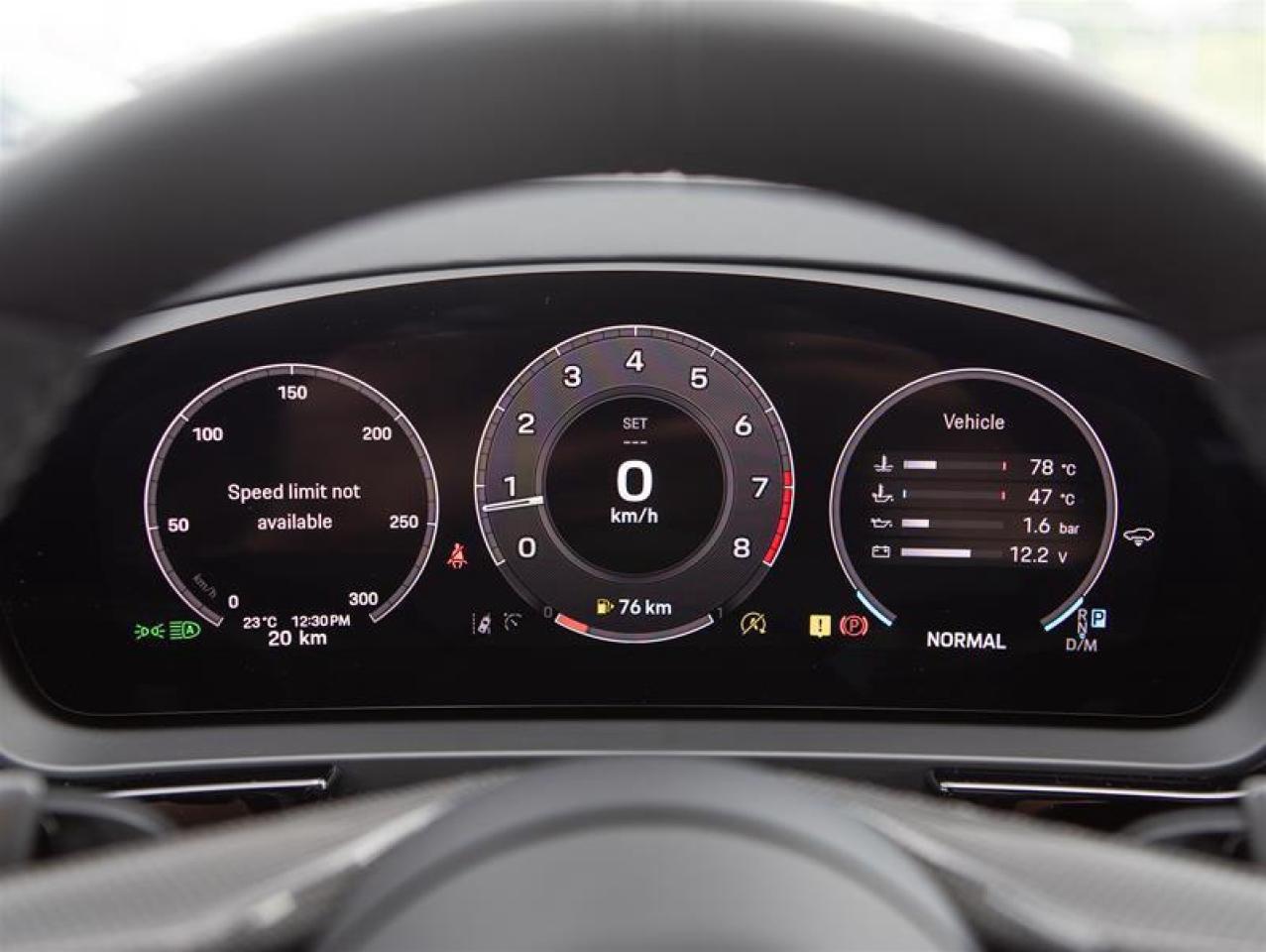 2025 Porsche Cayenne GTS Coupe AWD Photo