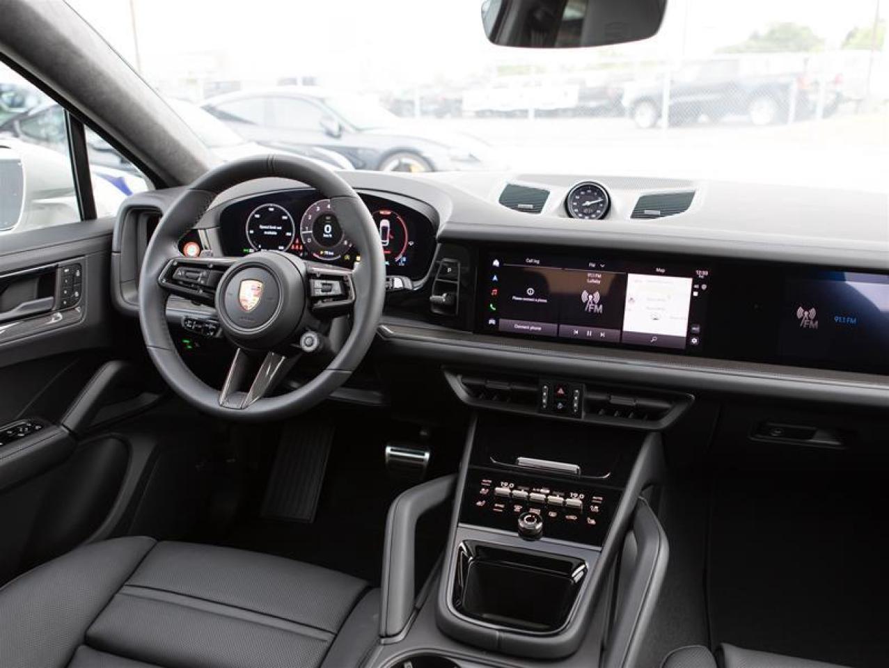 2025 Porsche Cayenne GTS Coupe AWD Photo