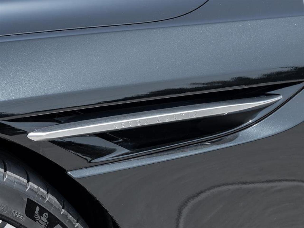 2024 Aston Martin DB12 V8 Coupe Carbon Ceramic Brakes Inspire Sport Duoto Photo