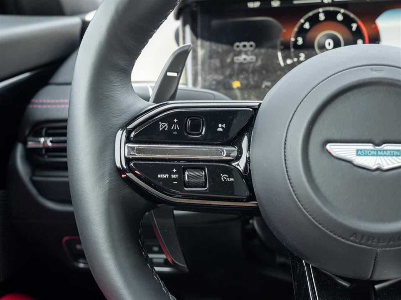 2024 Aston Martin DB12 V8 Coupe Carbon Ceramic Brakes Inspire Sport Duoto Photo