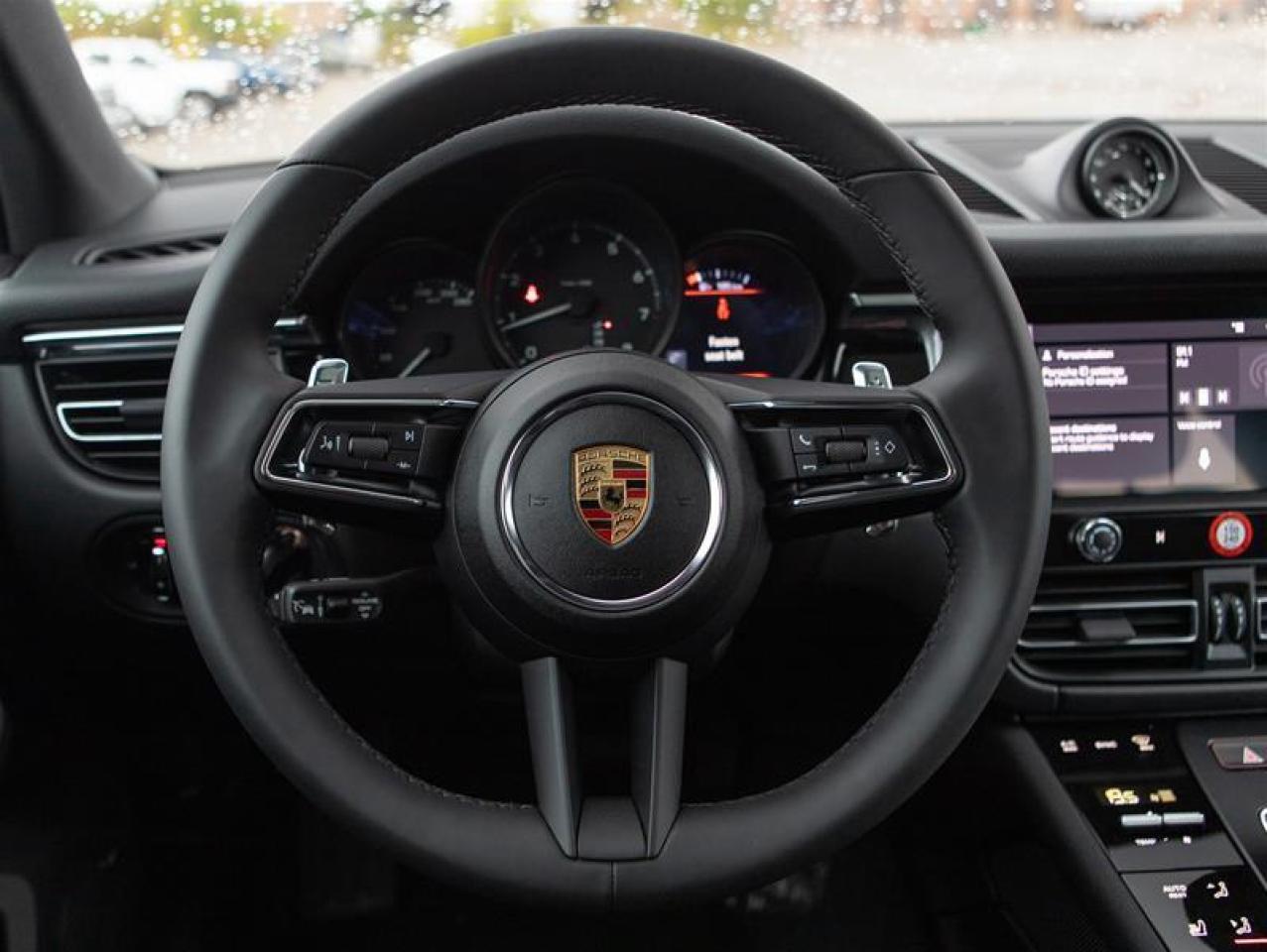 2025 Porsche Macan AWD Photo