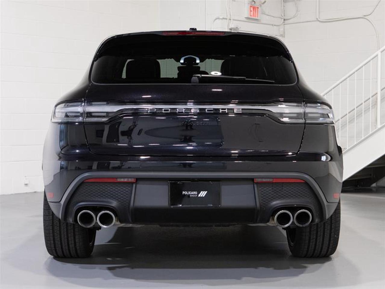 2025 Porsche Macan AWD Photo